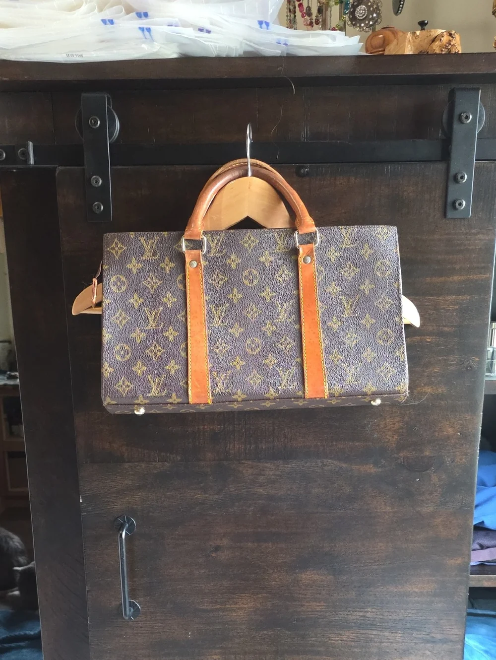 Louis Vuitton Monogram Canvas Briefcase with Tan Leather Trim - Picture 1 of 15